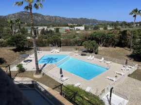 Studio climatisé avec piscine, balcon et parking, proche plage et centre ville – Saint-Florent - FR-1-650-35